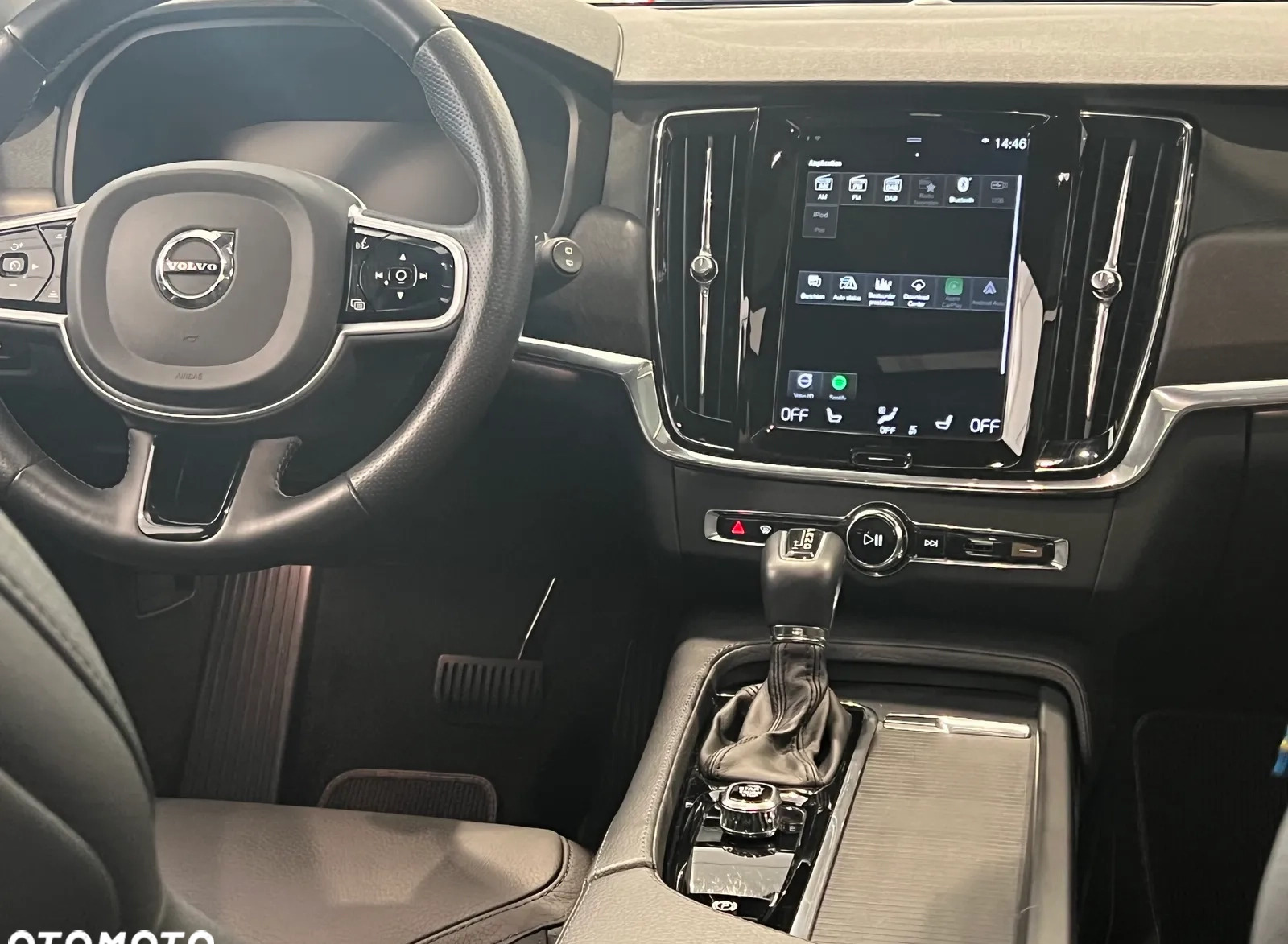 Volvo V90 Cross Country cena 135900 przebieg: 161900, rok produkcji 2017 z Zawidów małe 277